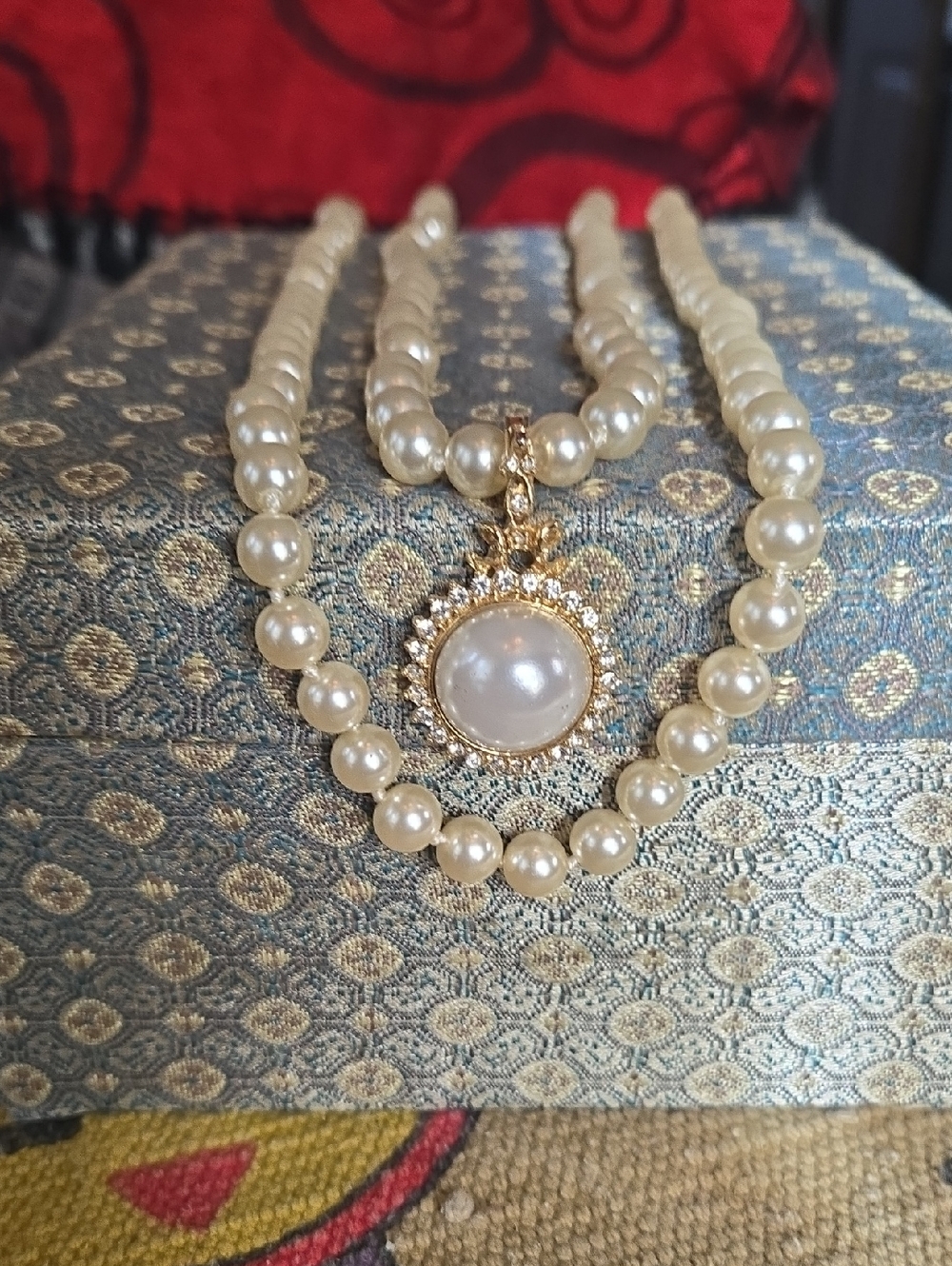Lustrous fauxPearl strand Necklace 48" & faux Pearl, rhinestone Enhancer/Pendant